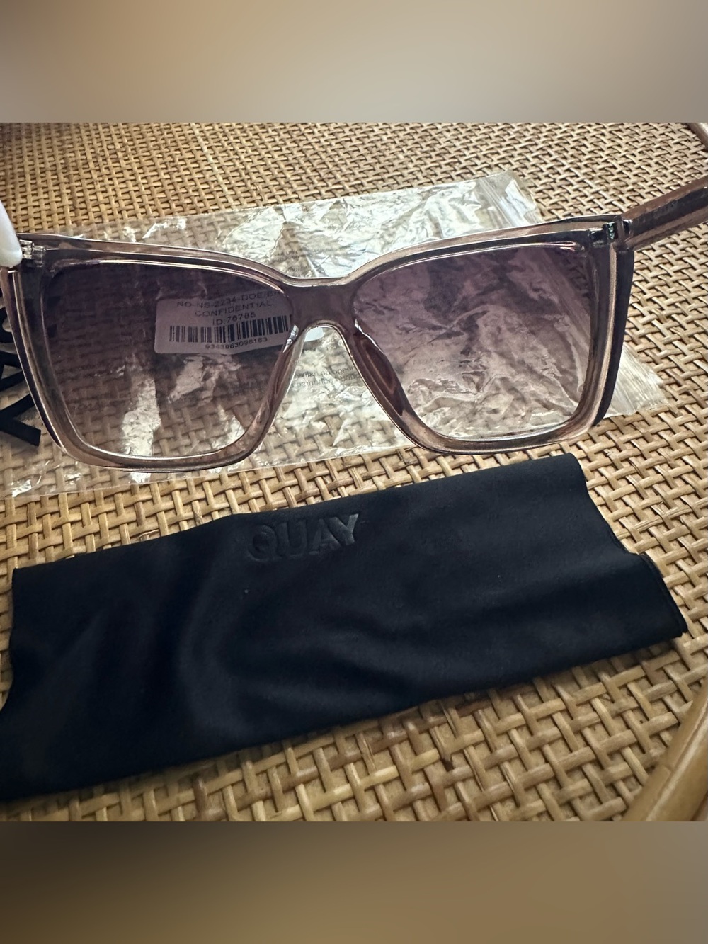 Quay Oversized Square Confidential Sunglasses in Smoke Doe Brown NWT✨ - Picture 3 of 8